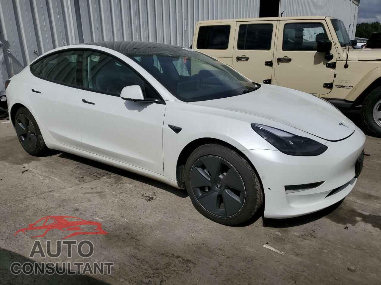 TESLA MODEL 3 2021 - 5YJ3E1EA5MF989085