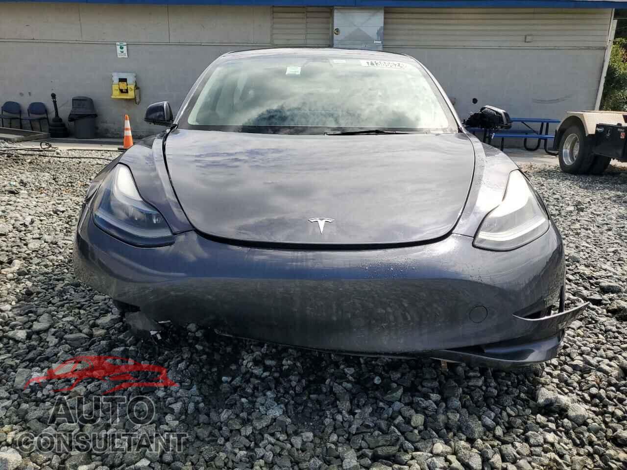 TESLA MODEL 3 2023 - 5YJ3E1EA7PF438516