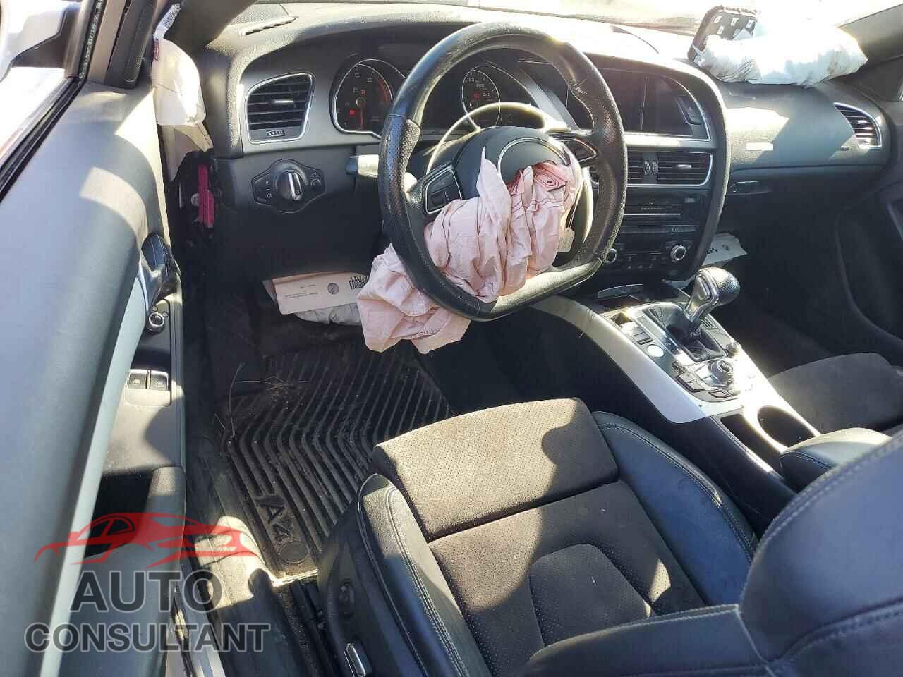 AUDI A5 2013 - WAUDFBFR3DA064578