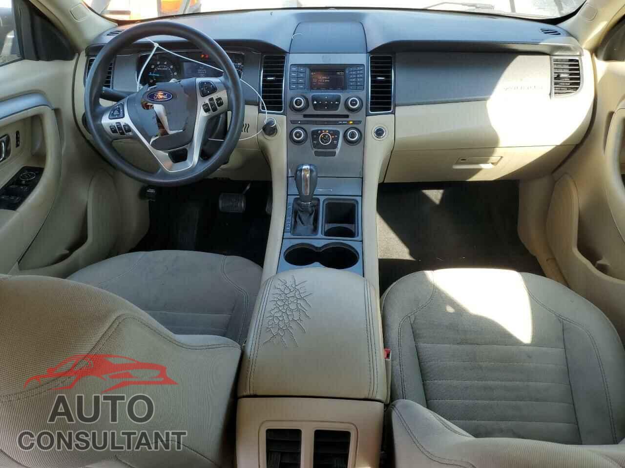 FORD TAURUS 2017 - 1FAHP2D88HG132541