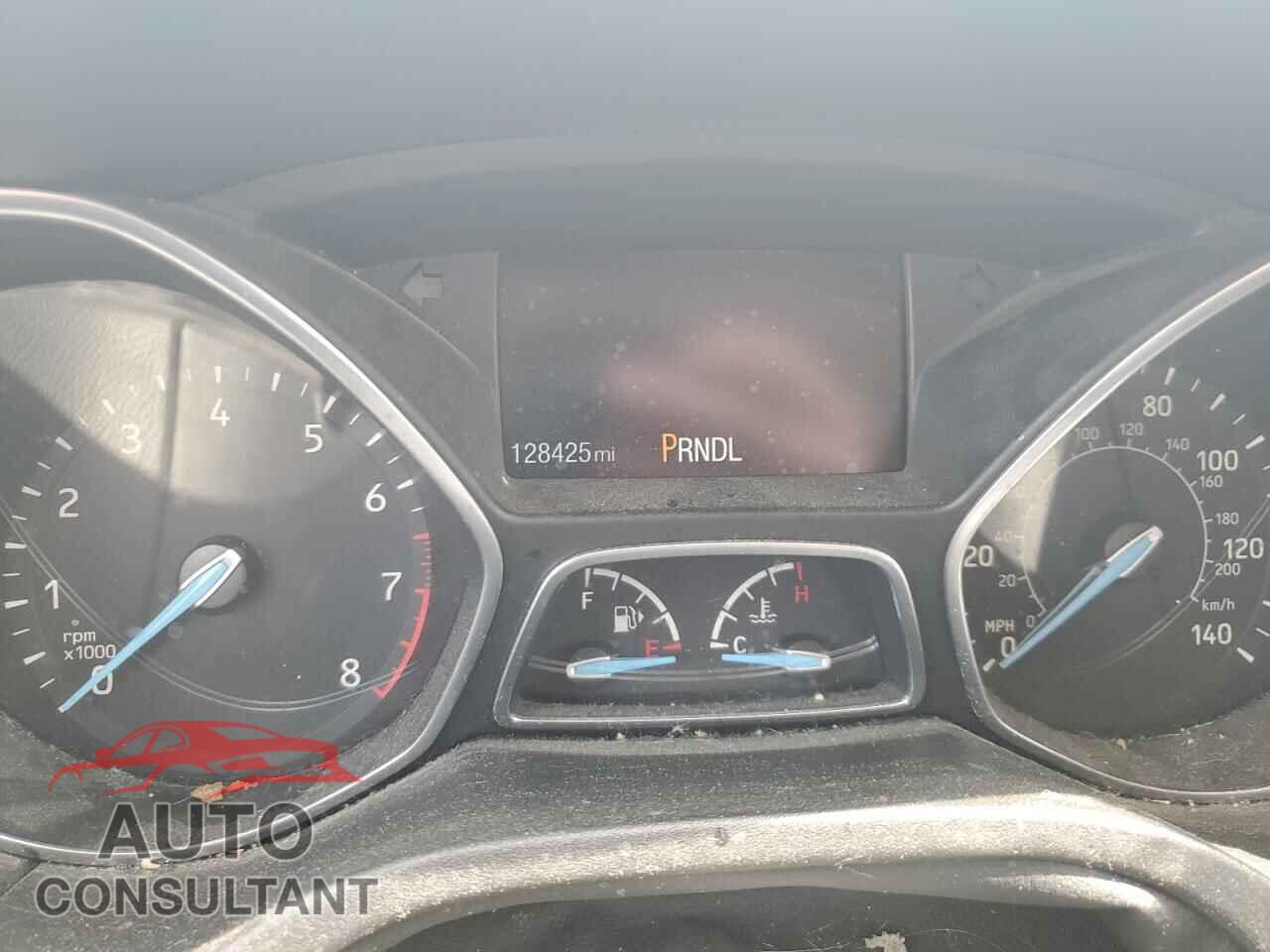 FORD FOCUS 2015 - 1FADP3E20FL379362