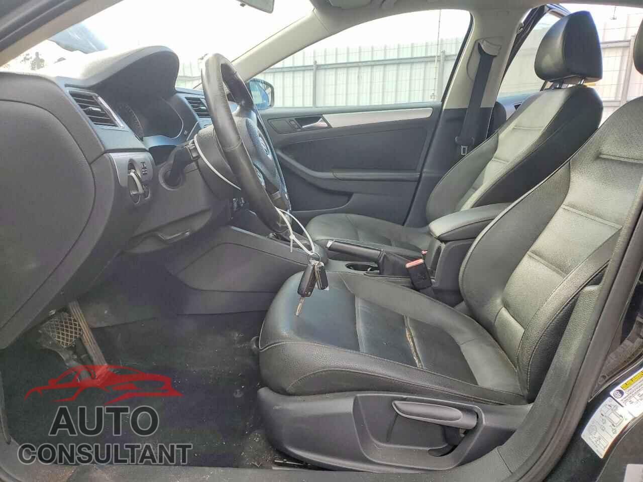 VOLKSWAGEN JETTA 2012 - 3VWLL7AJ2CM330970