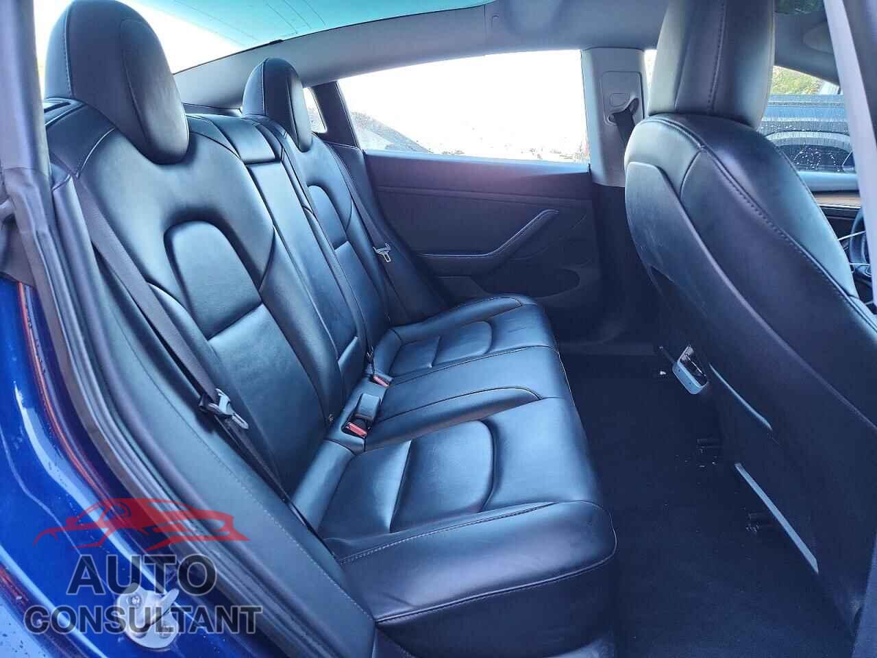 TESLA MODEL 3 2022 - 5YJ3E1EA5NF368933