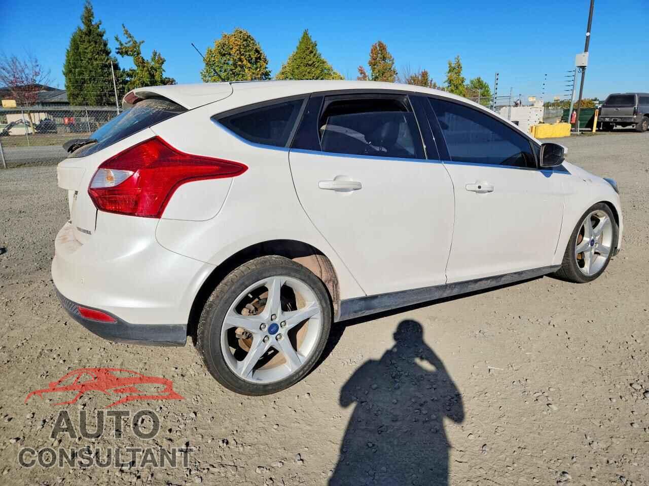 FORD FOCUS 2012 - 1FAHP3N22CL216029