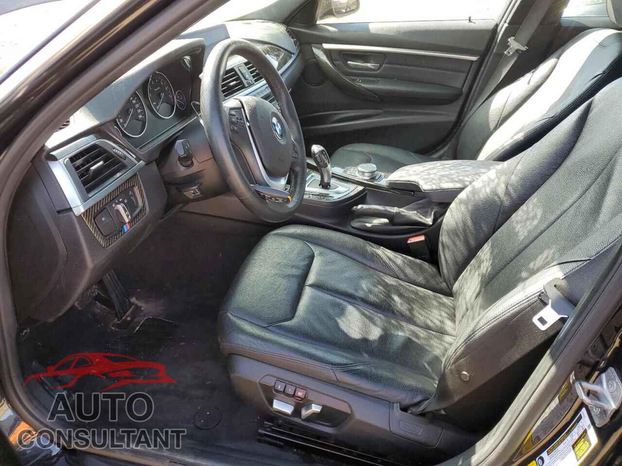BMW 3 SERIES 2017 - WBA8D9C37HA011663