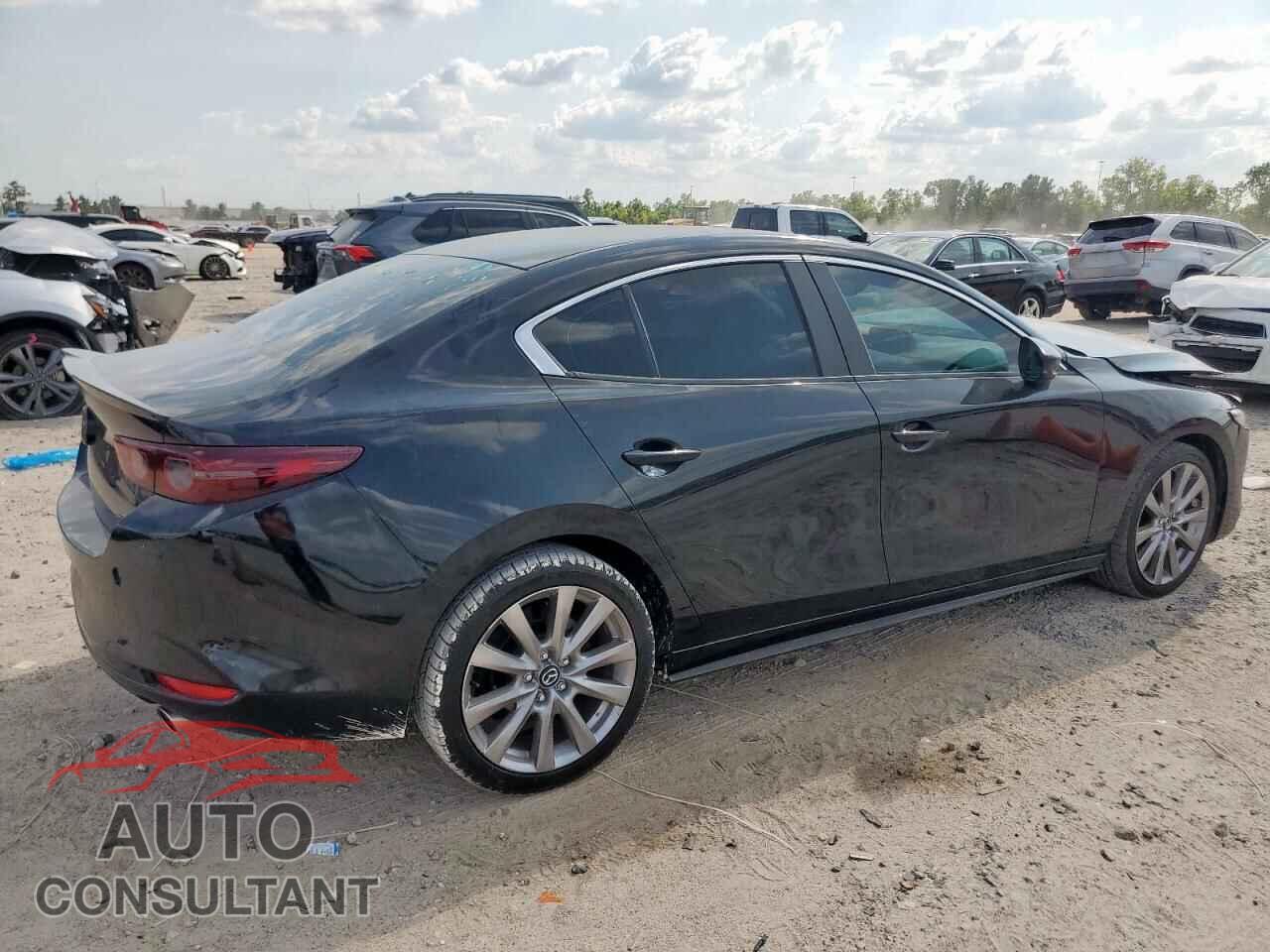 MAZDA 3 2021 - JM1BPACL2M1328701