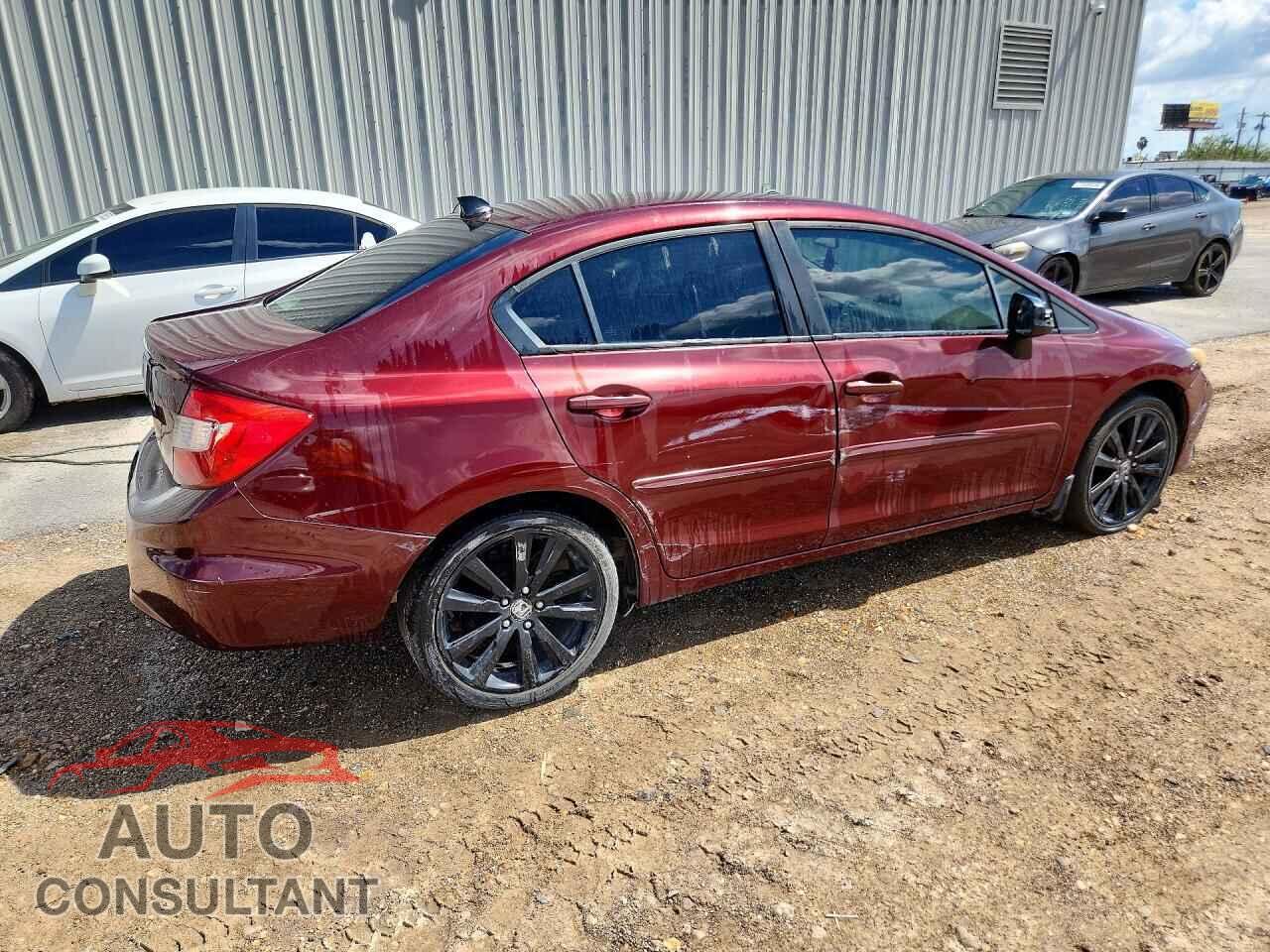 HONDA CIVIC 2012 - 2HGFB2F58CH541110