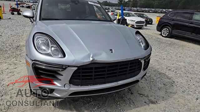 PORSCHE MACAN 2018 - WP1AA2A58JLB04578