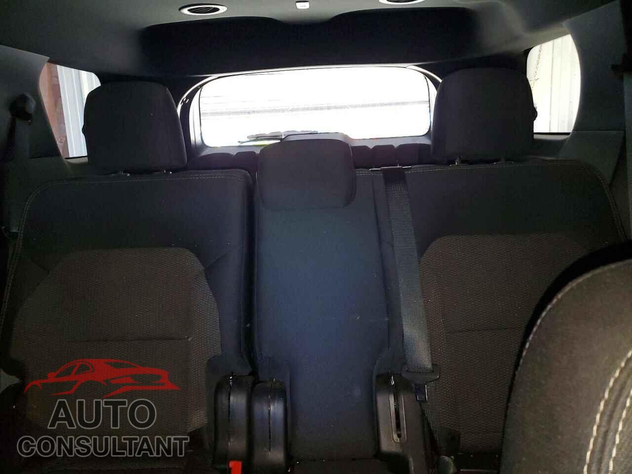 FORD EXPLORER 2019 - 1FM5K8D80KGA45508