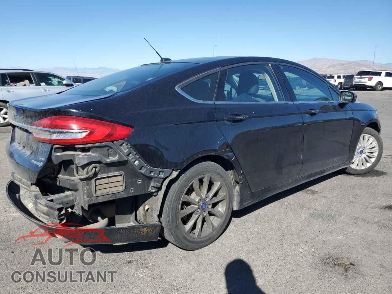 FORD FUSION 2017 - 3FA6P0LUXHR373911