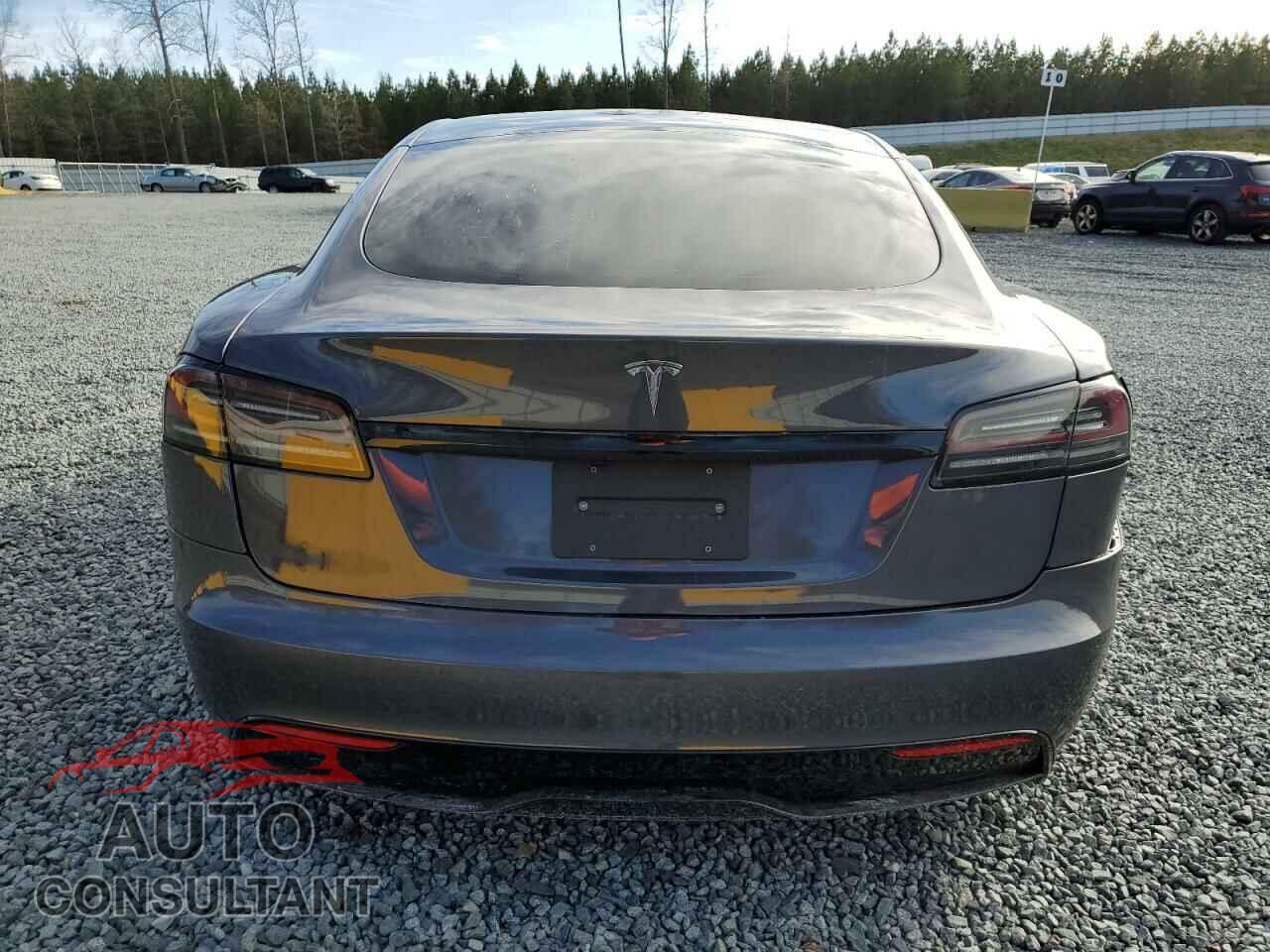 TESLA MODEL S 2022 - 5YJSA1E57NF476089