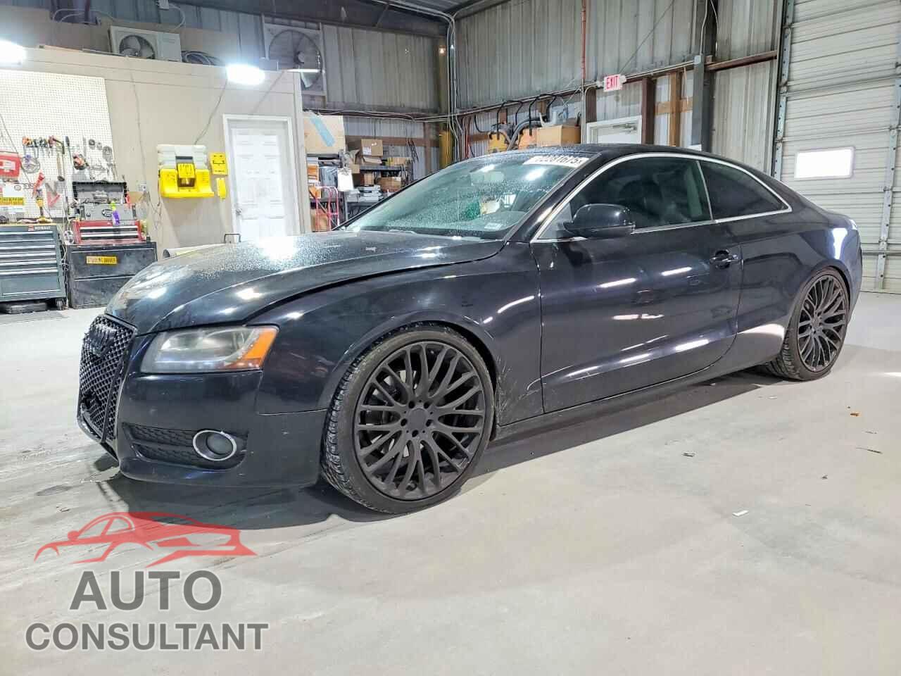 AUDI A5 2010 - WAULFAFR2AA057932