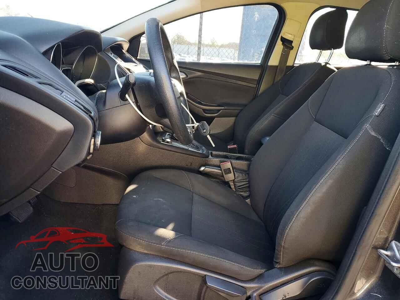 FORD FOCUS 2016 - 1FADP3FE8GL224391
