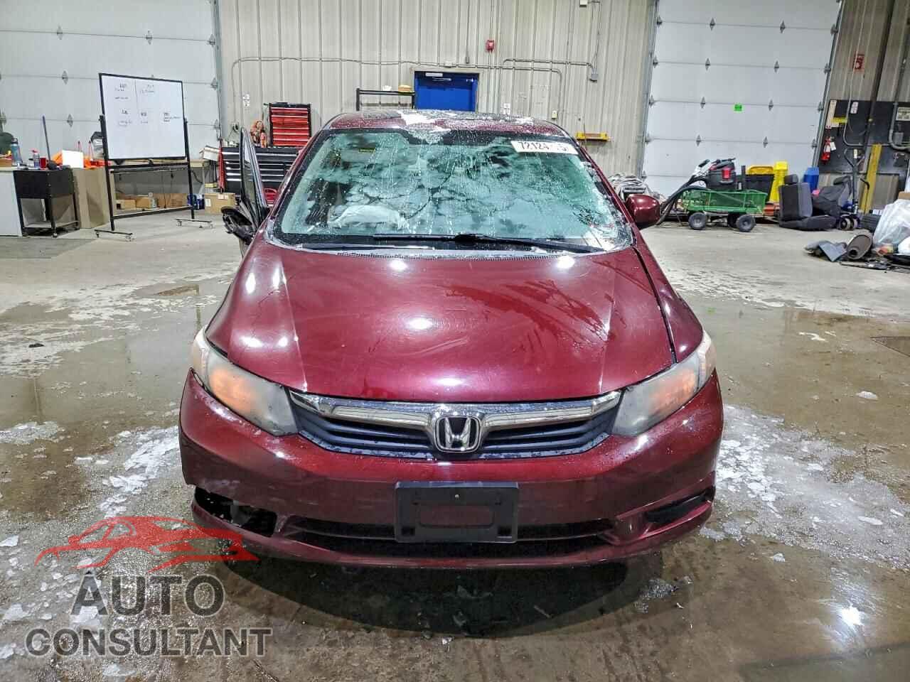 HONDA CIVIC 2012 - 2HGFB2F86CH592552