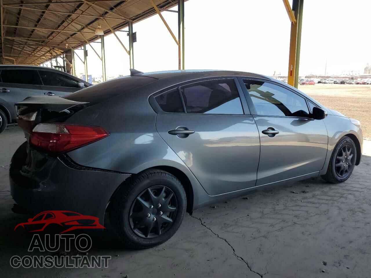 KIA FORTE 2016 - KNAFX4A64G5501029