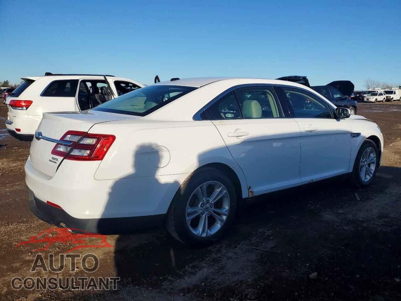 FORD TAURUS 2013 - 1FAHP2E84DG101201