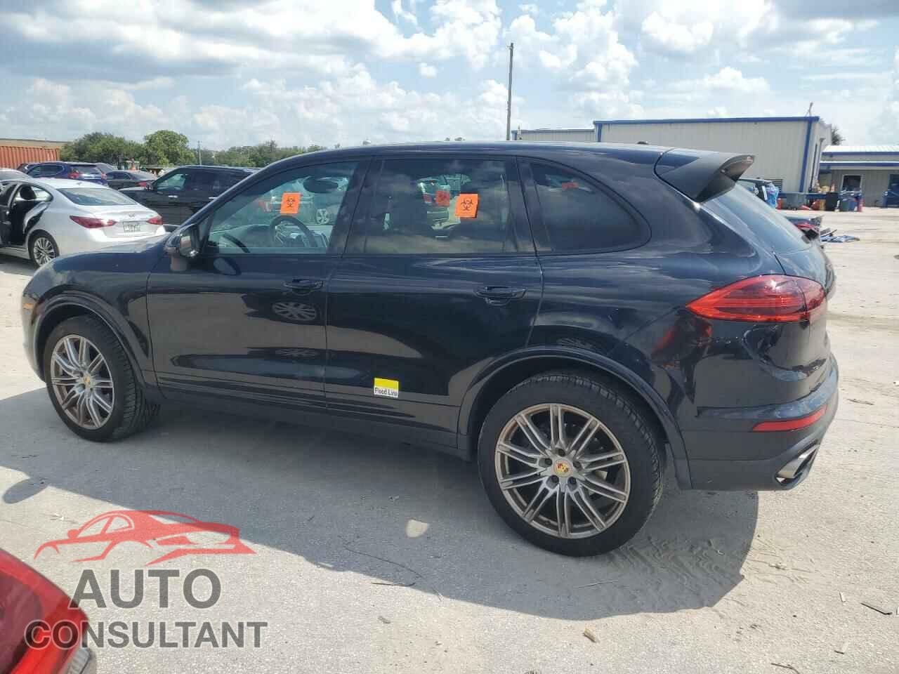 PORSCHE CAYENNE 2018 - WP1AA2A27JKA02023