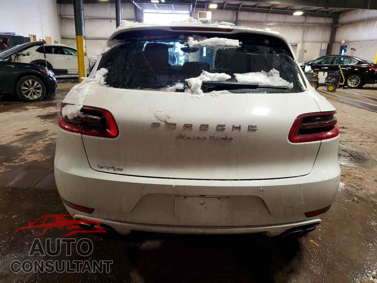 PORSCHE MACAN 2016 - WP1AF2A56GLB92086
