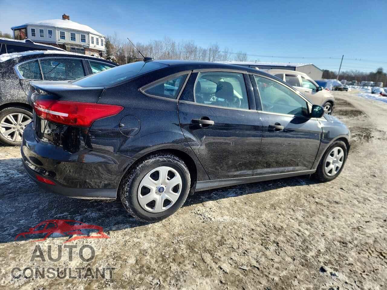 FORD FOCUS 2017 - 1FADP3E25HL207606