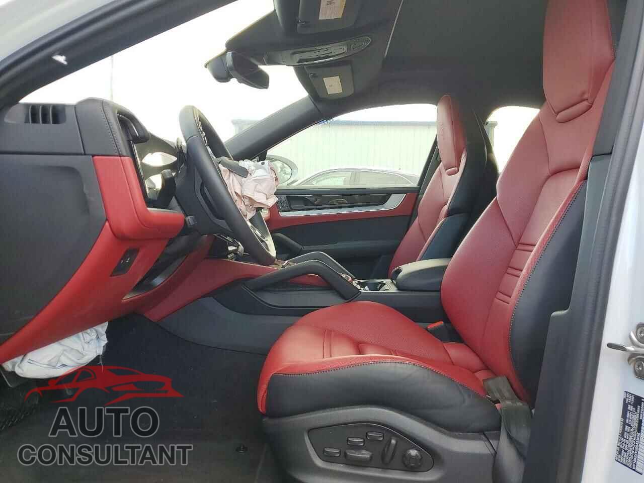 PORSCHE CAYENNE 2025 - WP1BA2AY6SDA33035