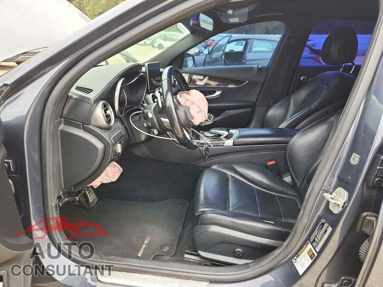 MERCEDES-BENZ C-CLASS 2015 - 55SWF4JB3FU086994