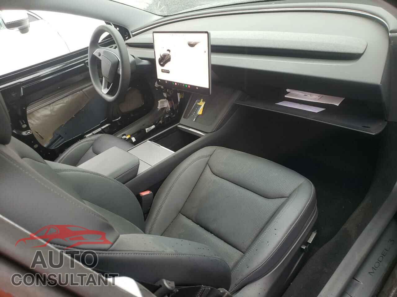 TESLA MODEL 3 2024 - 5YJ3E1EB1RF761651
