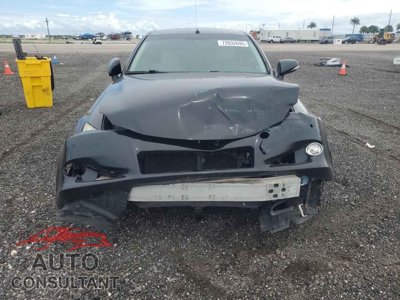 LEXUS IS 2010 - JTHFF2C2XA2512242
