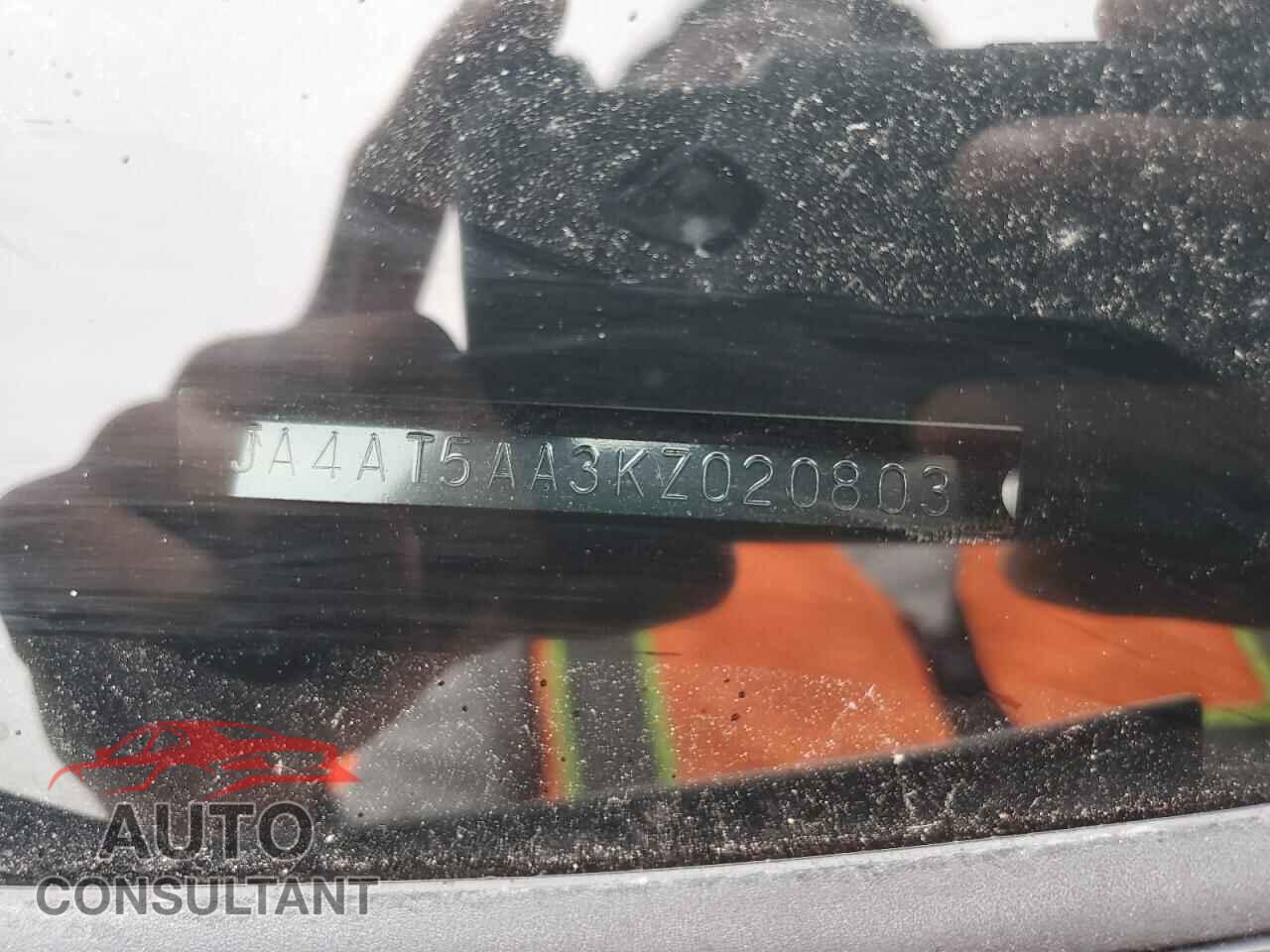 MITSUBISHI ECLIPSE 2019 - JA4AT5AA3KZ020803
