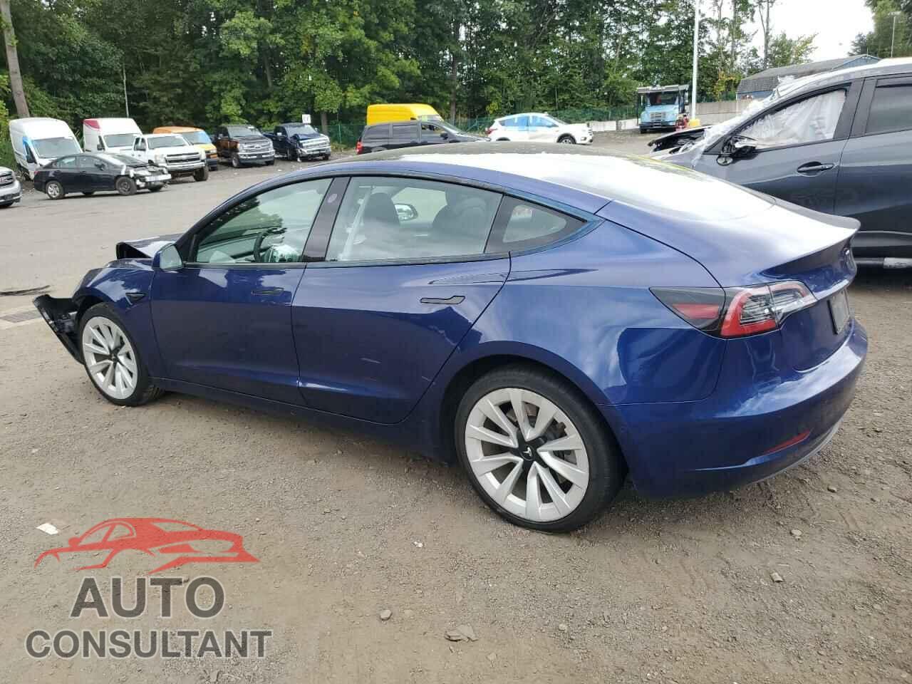 TESLA MODEL 3 2022 - 5YJ3E1EA2NF285556