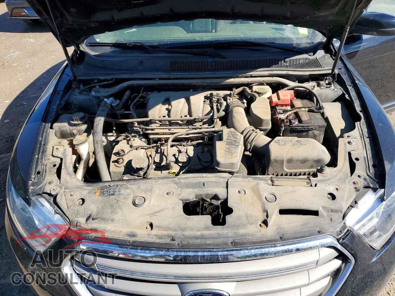 FORD TAURUS 2016 - 1FAHP2E82GG157481