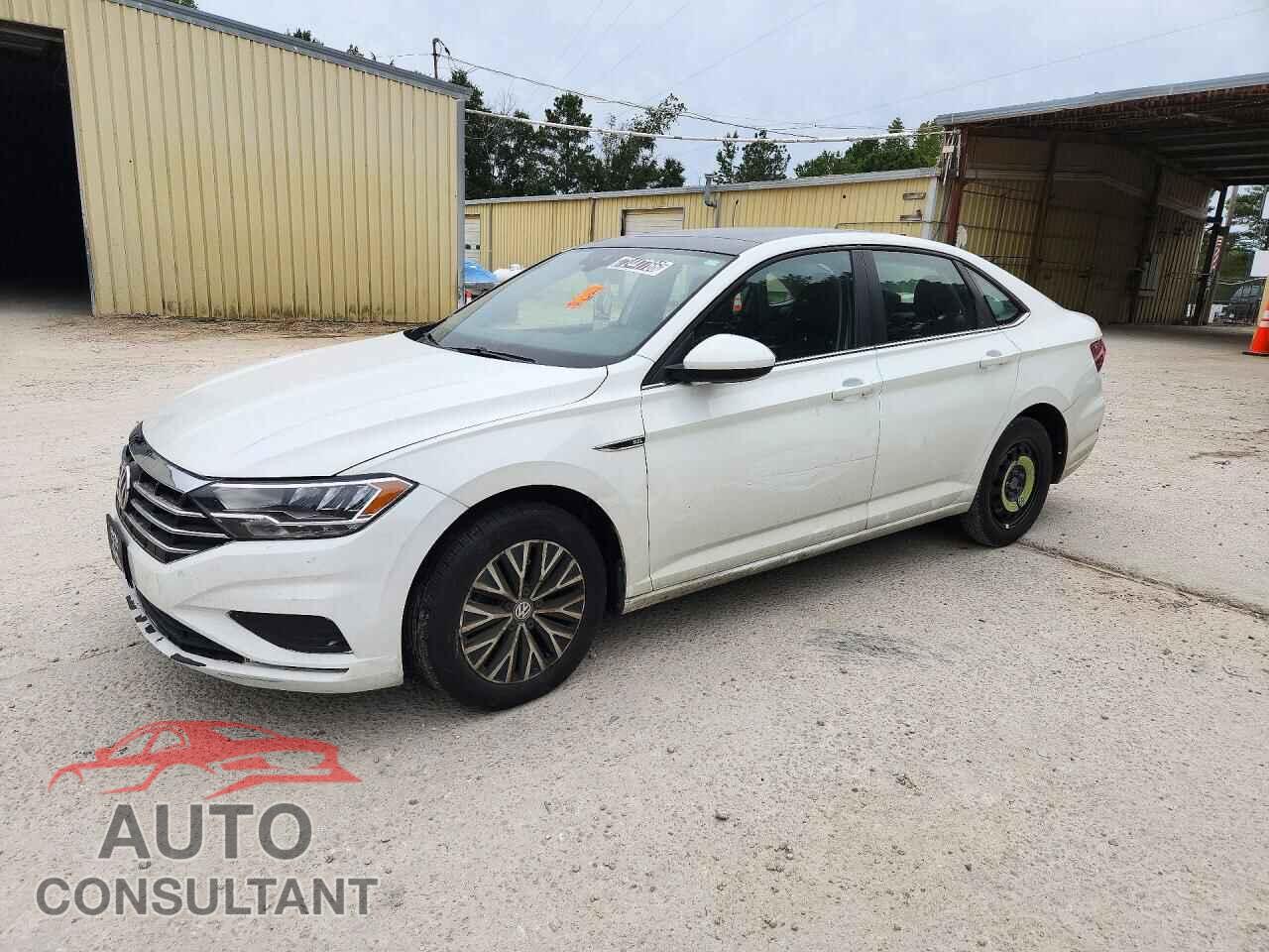 VOLKSWAGEN JETTA 2019 - 3VWEB7BU6KM207045