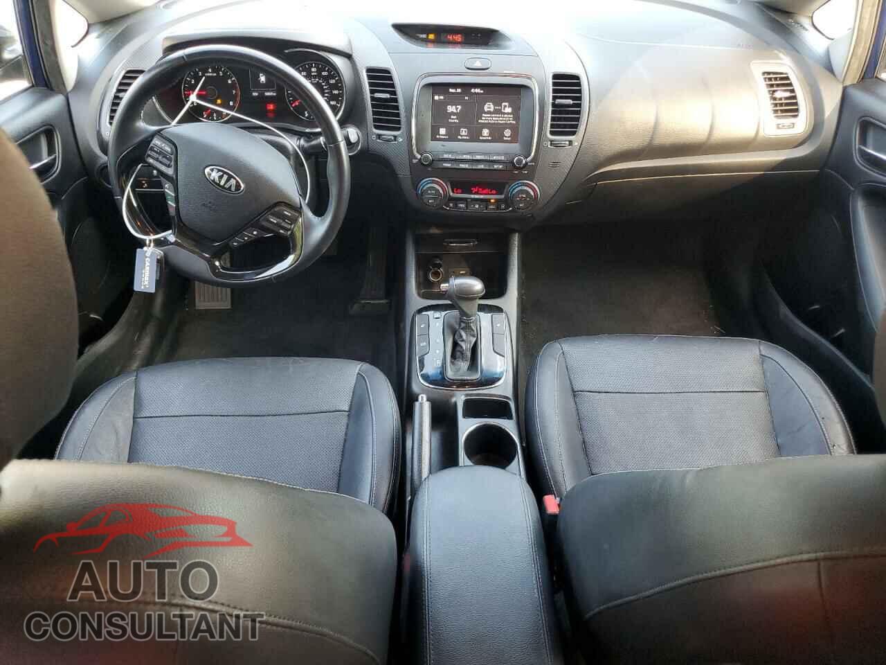 KIA FORTE 2018 - 3KPFL4A84JE221638