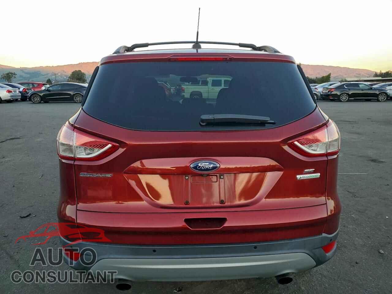 FORD ESCAPE 2014 - 1FMCU0GX4EUE41341