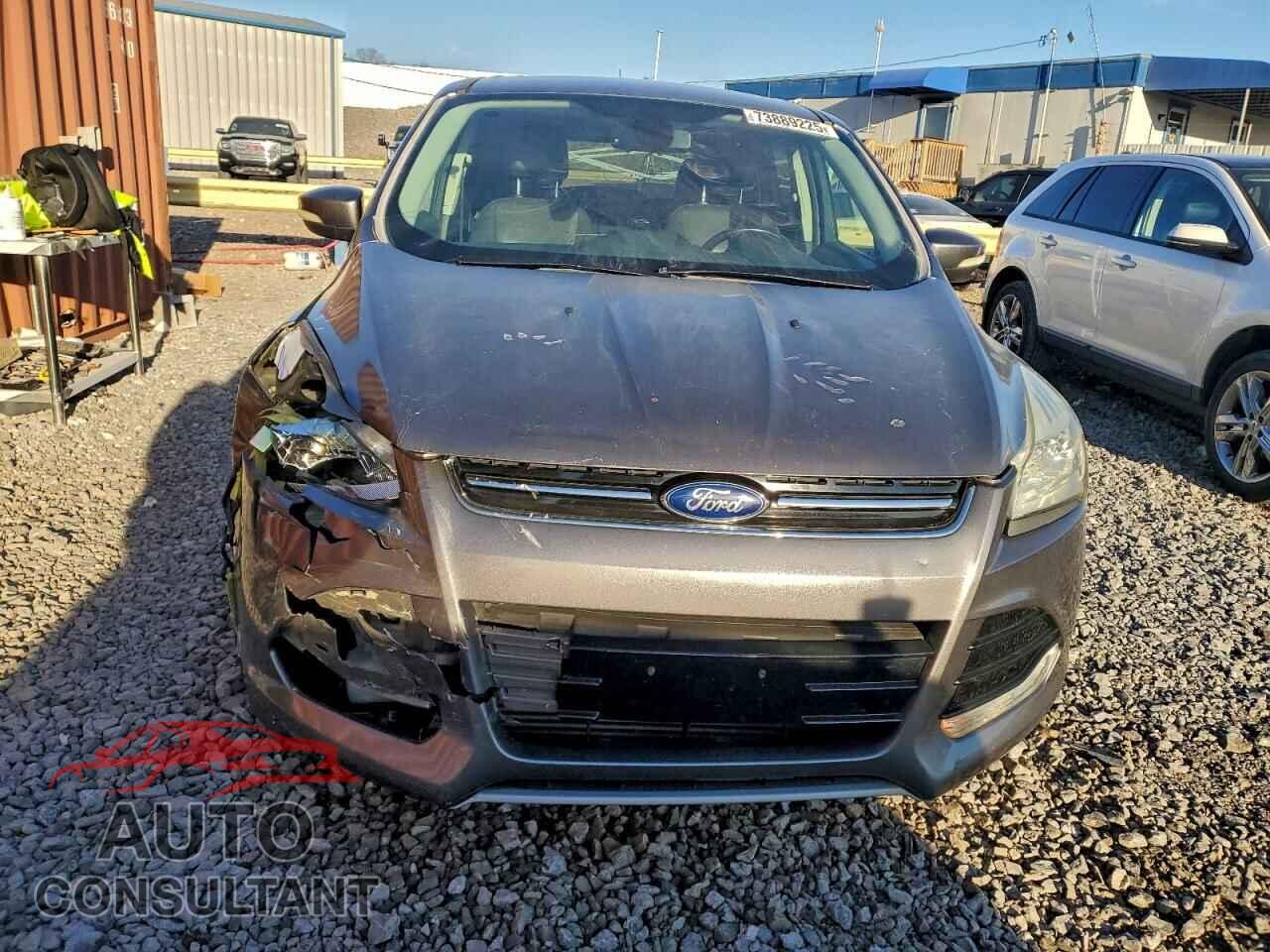 FORD ESCAPE 2013 - 1FMCU0H97DUA79567
