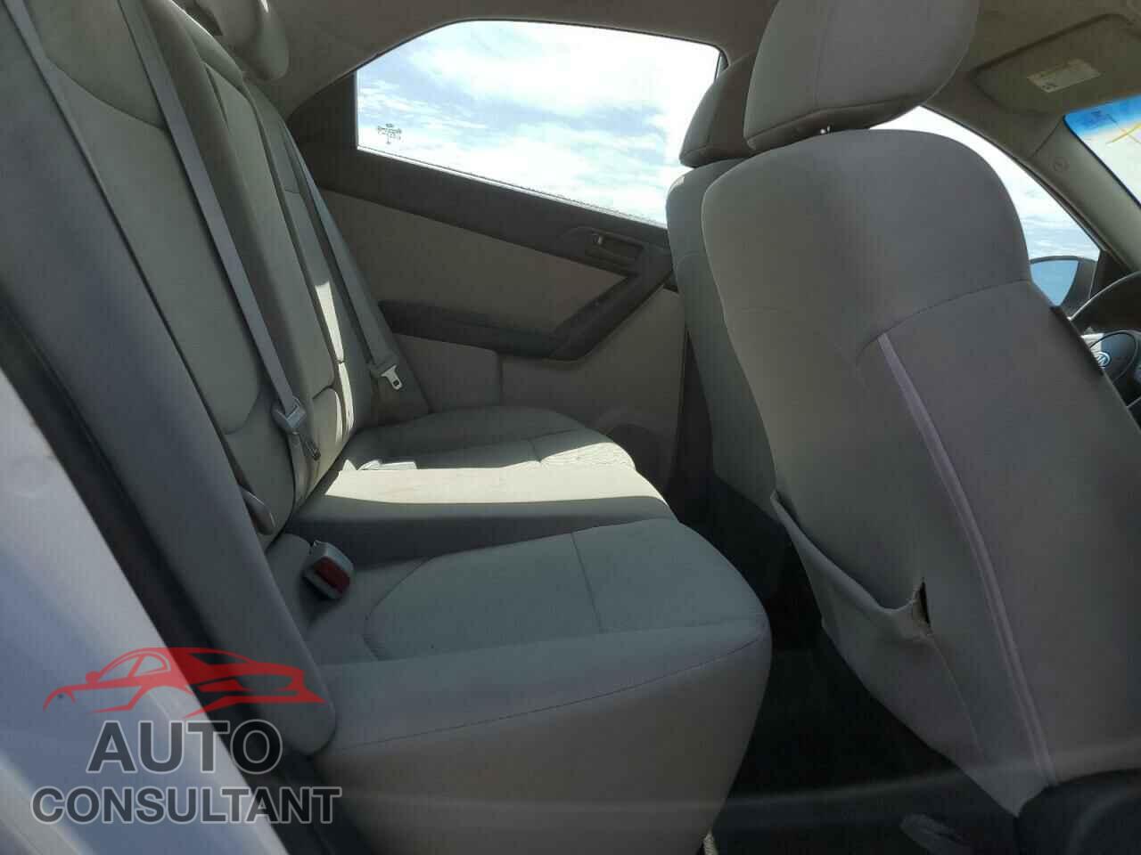 KIA FORTE 2012 - KNAFU4A22C5584928