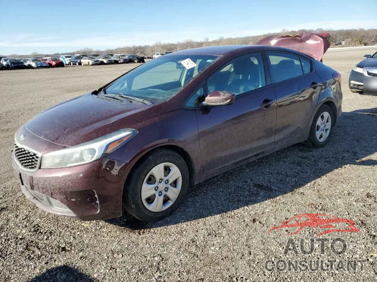 KIA FORTE 2018 - 3KPFK4A73JE245052