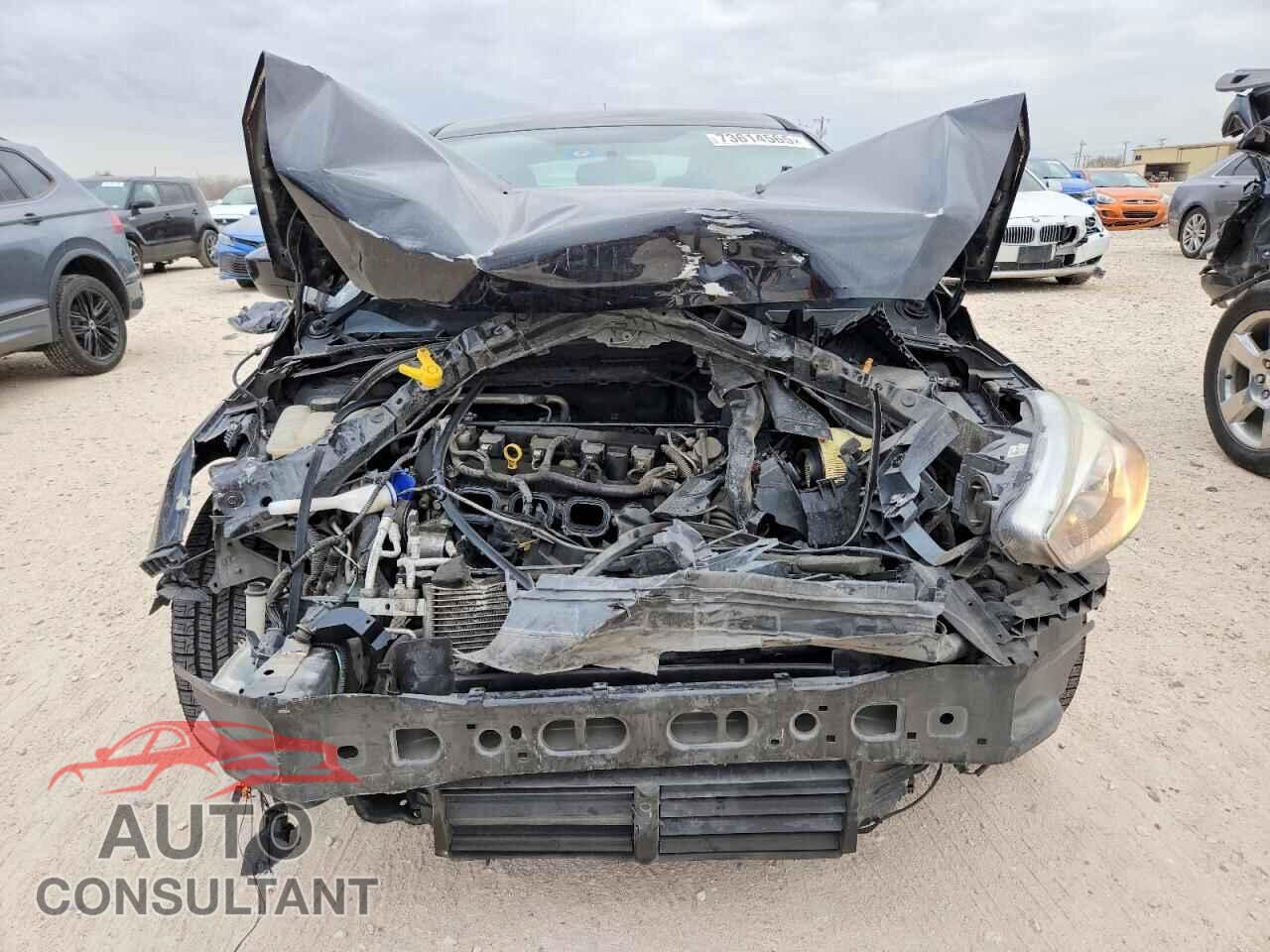 FORD FOCUS 2018 - 1FADP3F2XJL262069