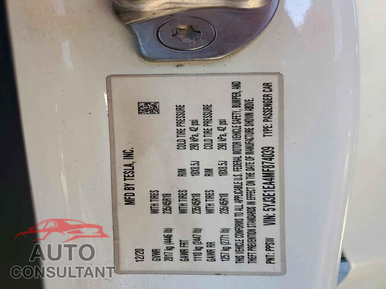 TESLA MODEL 3 2021 - 5YJ3E1EA4MF874039