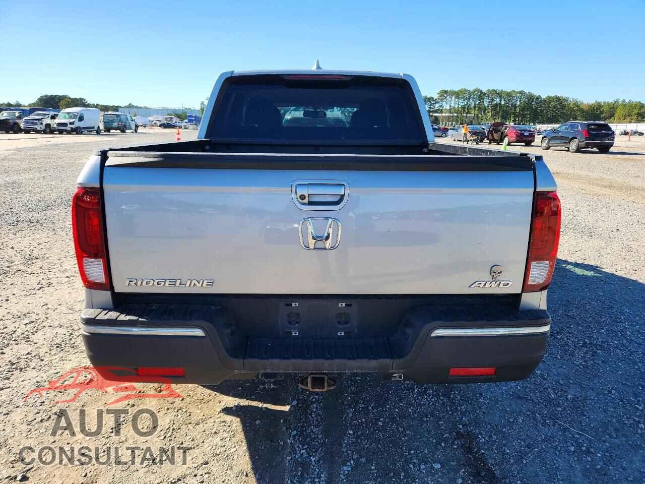 HONDA RIDGELINE 2017 - 5FPYK3F67HB027596