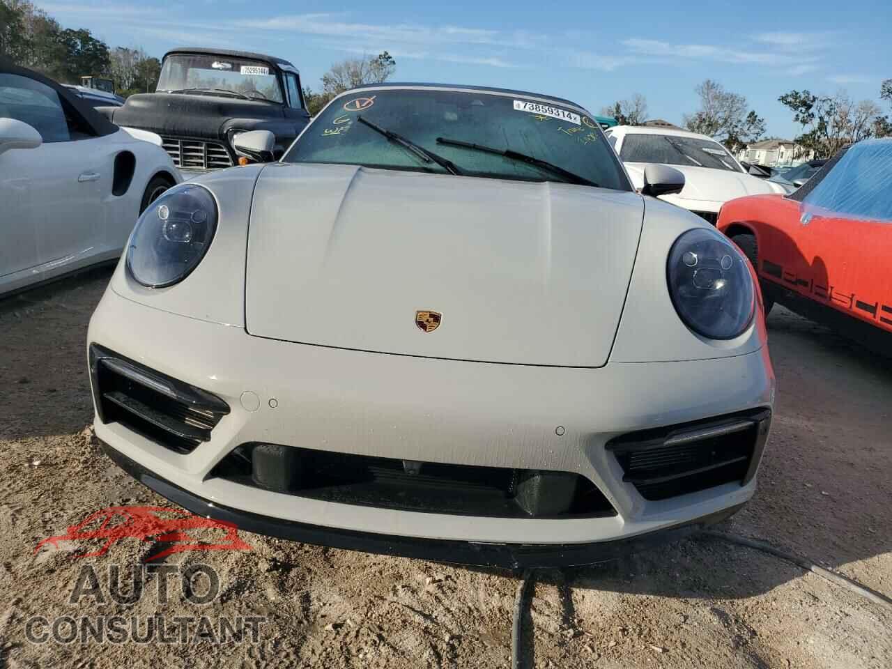 PORSCHE 911 2023 - WP0BB2A9XPS233202