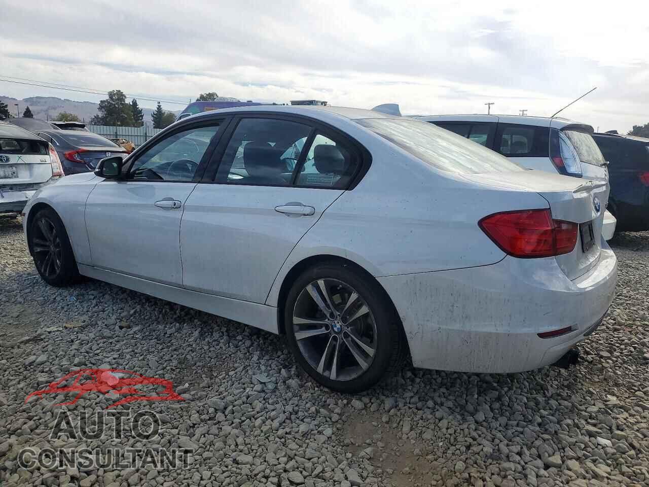 BMW 3 SERIES 2012 - WBA3A5C5XCF452843