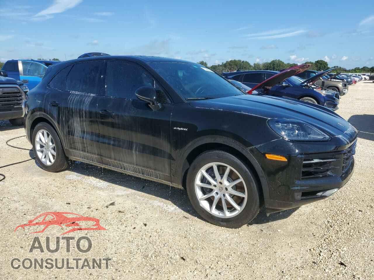 PORSCHE CAYENNE 2024 - WP1AE2AY3RDA29258