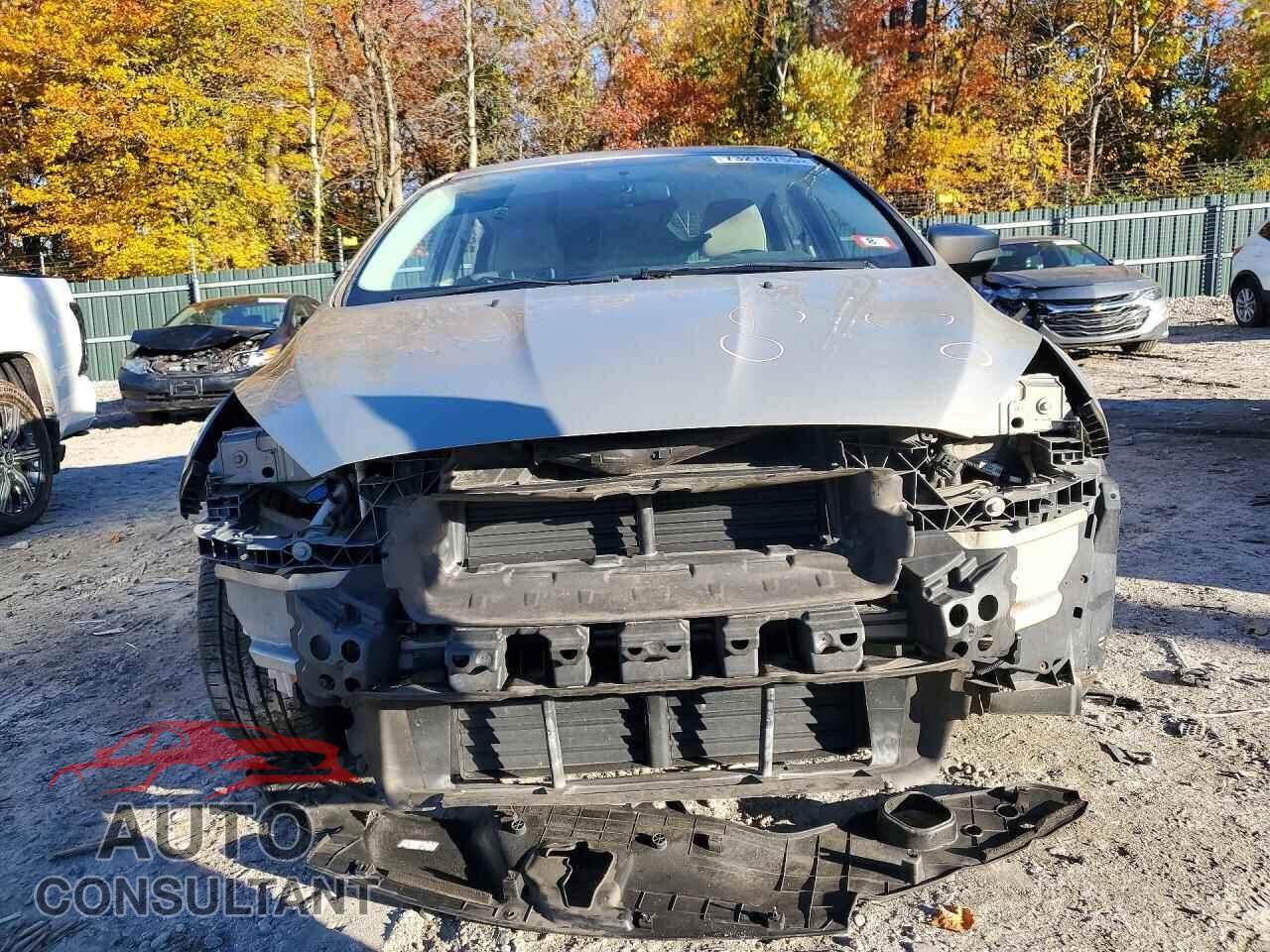 FORD FOCUS 2016 - 1FADP3F23GL292085
