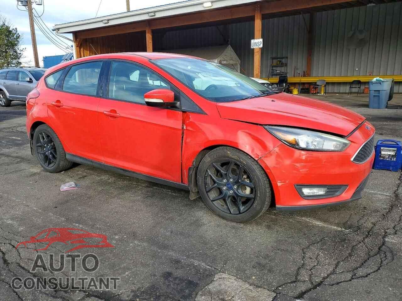 FORD FOCUS 2016 - 1FADP3K28GL215329