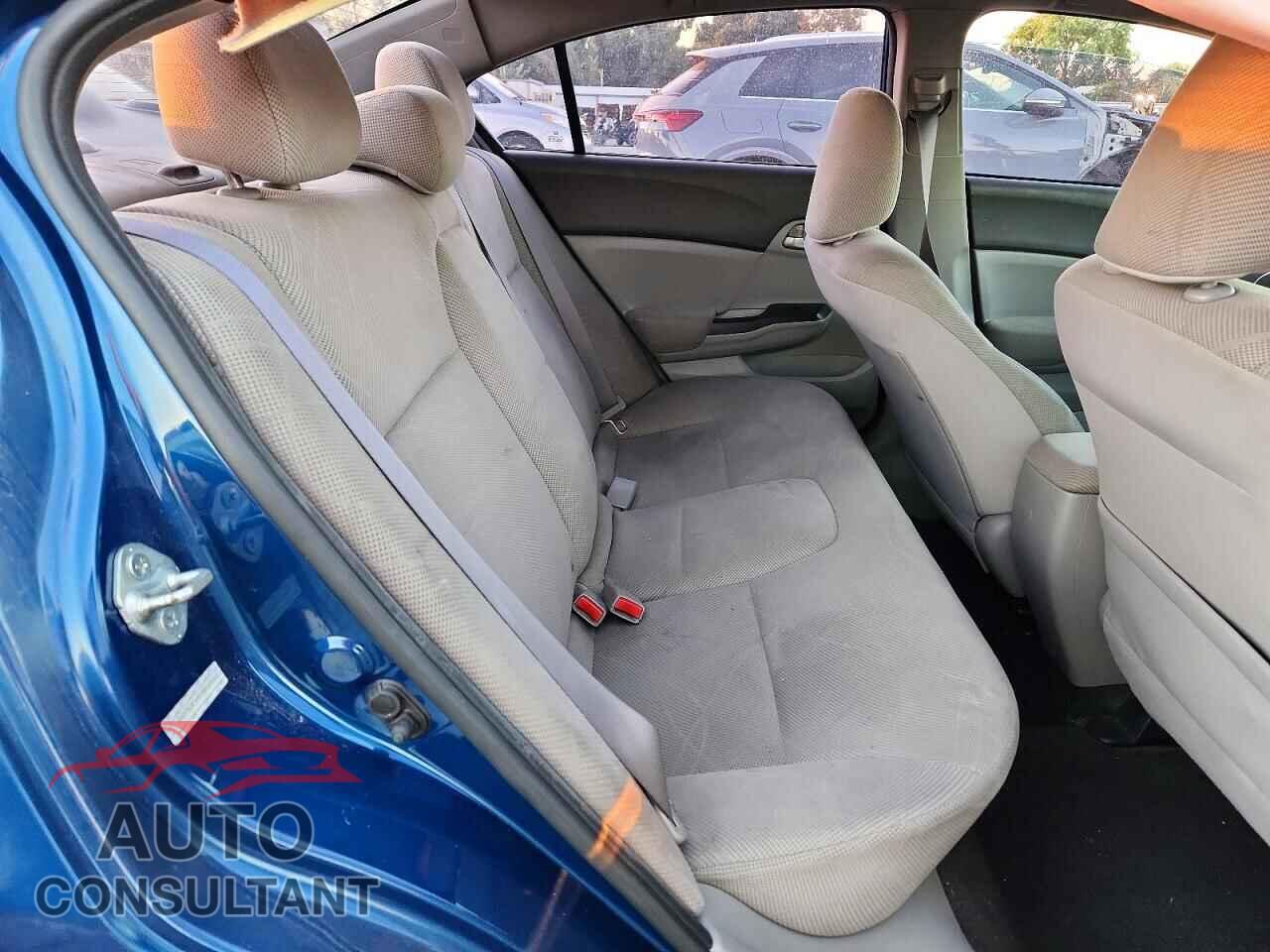 HONDA CIVIC 2012 - 2HGFB2F59CH506950