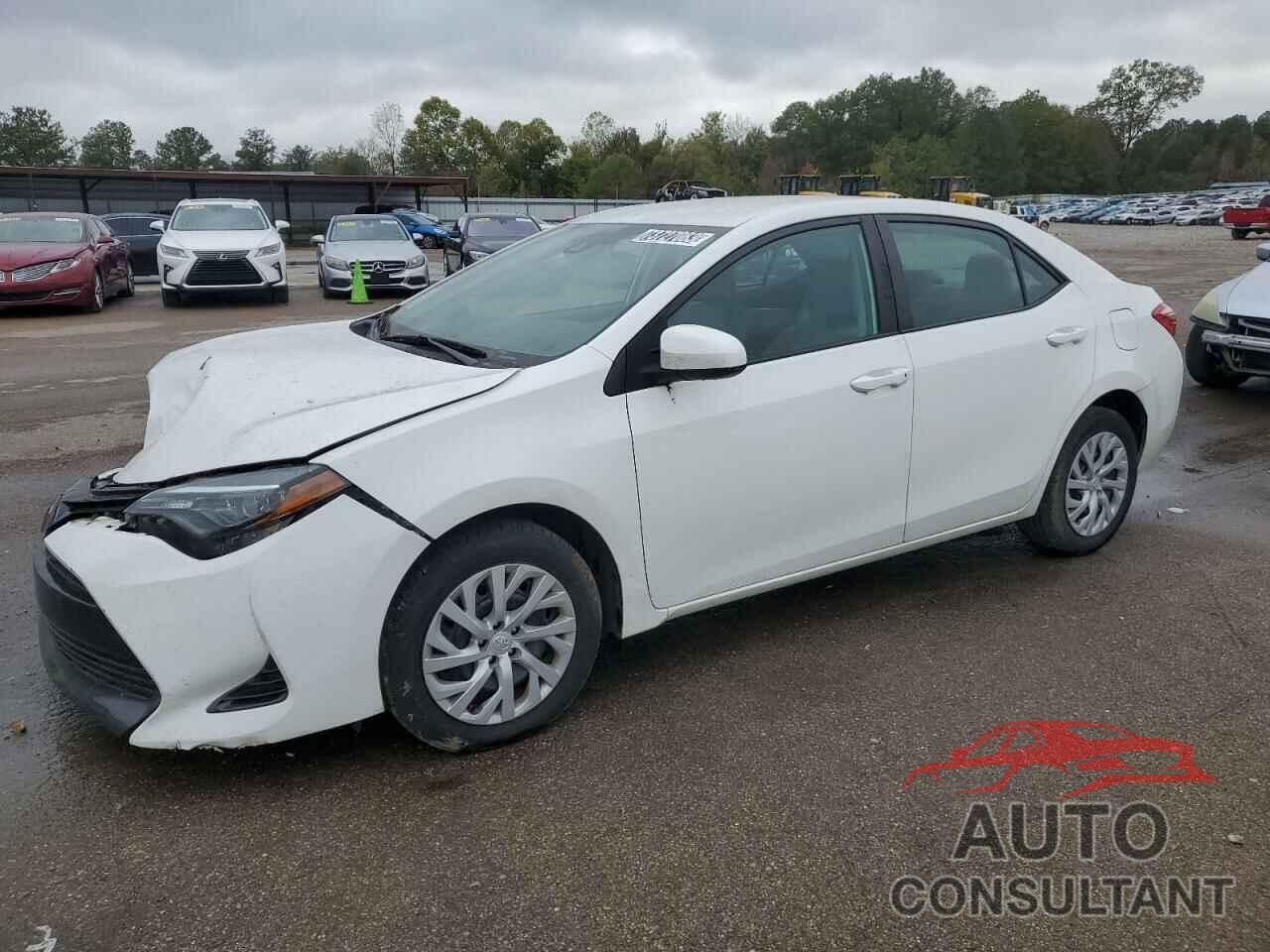 TOYOTA COROLLA 2018 - 5YFBURHE5JP804027