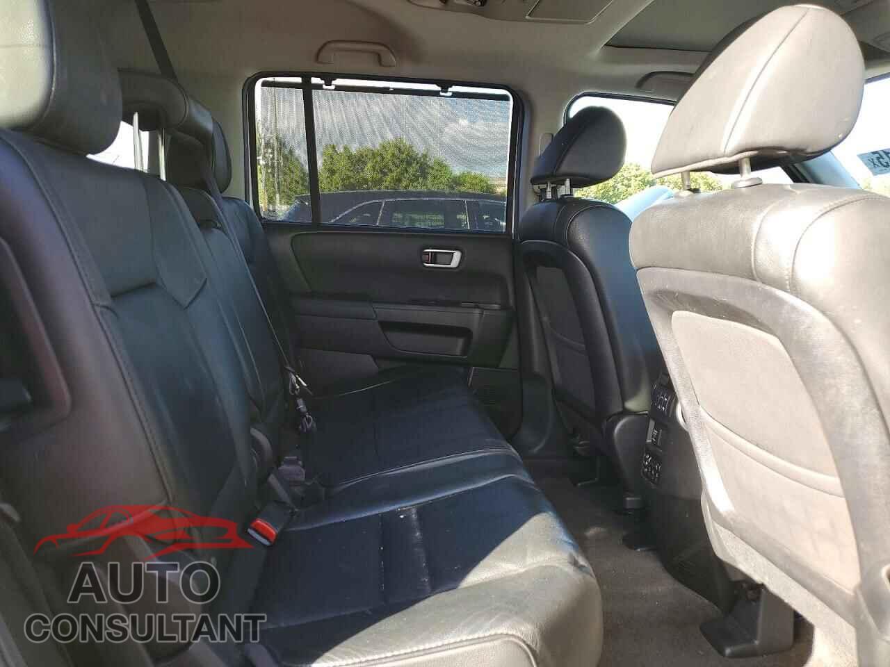 HONDA PILOT 2013 - 5FNYF3H91DB004667