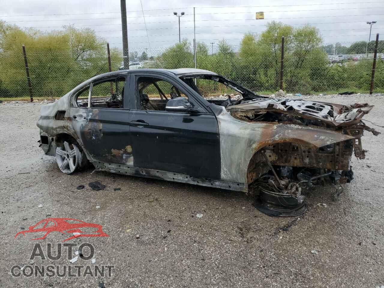 BMW 3 SERIES 2013 - WBA3B3C59DF539281