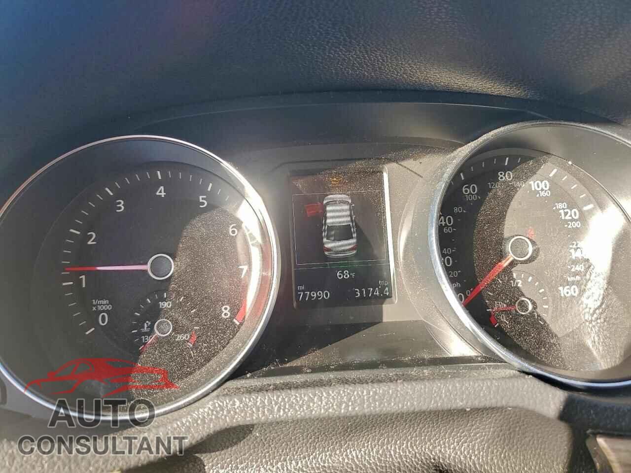 VOLKSWAGEN PASSAT 2017 - 1VWGT7A3XHC022652
