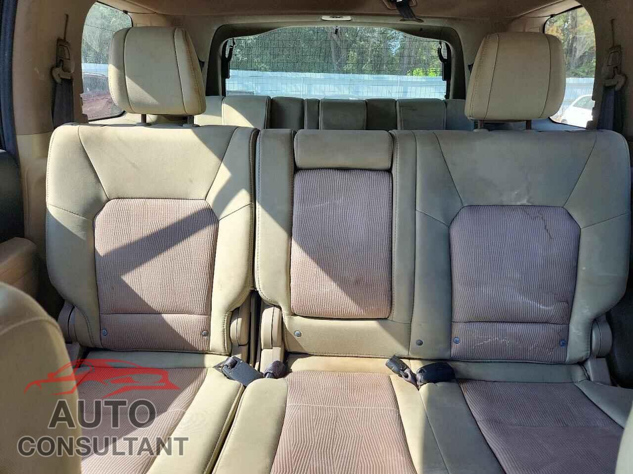 HONDA PILOT 2012 - 5FNYF4H41CB075800